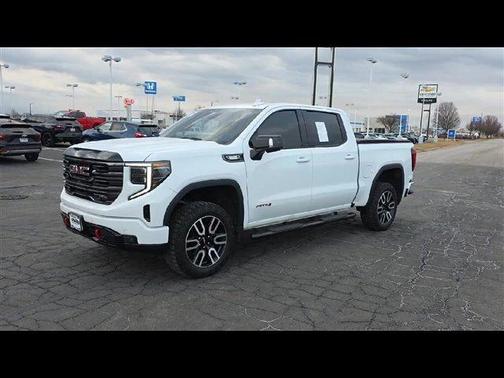 2025 GMC Sierra 1500 AT4