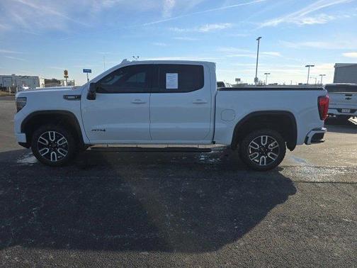 2025 GMC Sierra 1500 AT4