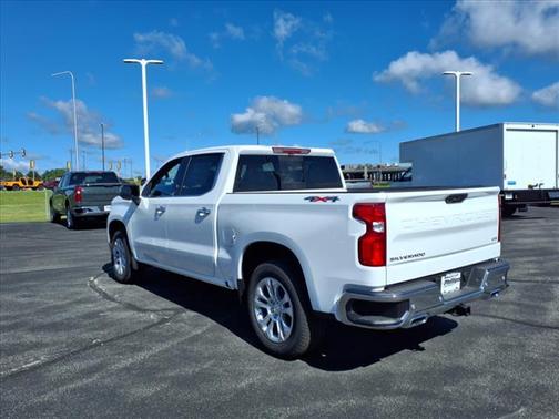 2025 Chevrolet Silverado 1500 LTZ