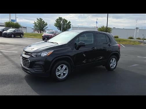 2022 Chevrolet Trax LS
