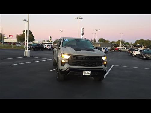 2024 Chevrolet Silverado 1500 Custom Trail Boss