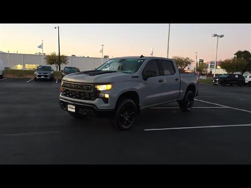 2024 Chevrolet Silverado 1500 Custom Trail Boss
