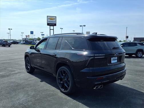2025 Chevrolet Traverse RS