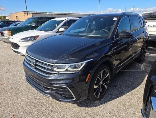 2022 Volkswagen Tiguan 2.0T SEL R-Line