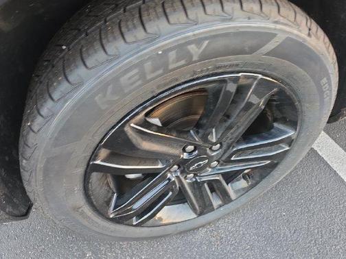 Sterling Gray Metallic 2024 Chevrolet Trax ACTIV