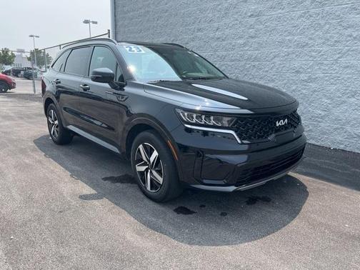 2023 Kia Sorento S