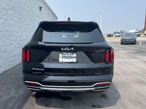 2023 Kia Sorento S