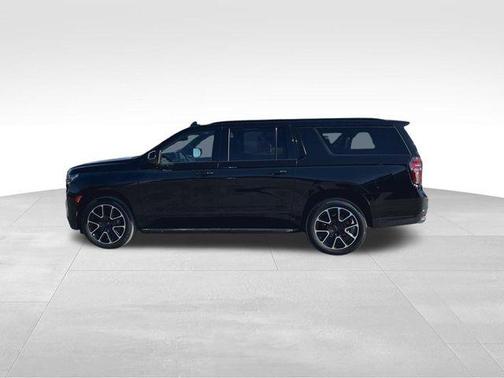 Black 2022 Chevrolet Suburban RST