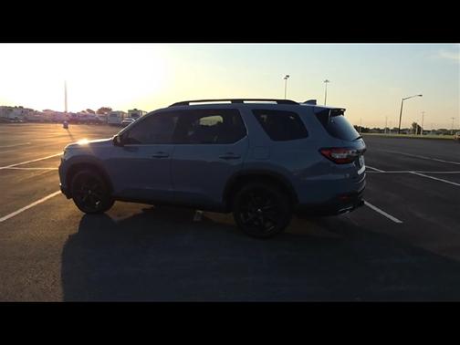 2025 Honda Pilot Black Edition