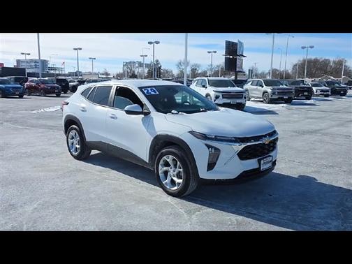 2024 Chevrolet Trax LS