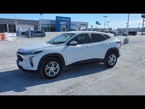 2024 Chevrolet Trax LS