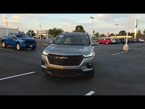 2023 Chevrolet Traverse LS