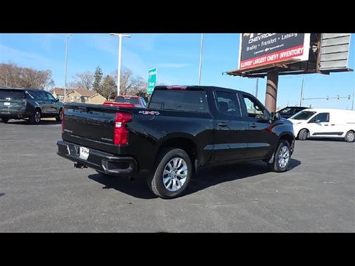 2023 Chevrolet Silverado 1500 Custom