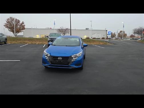 2023 Nissan Versa 1.6 SV