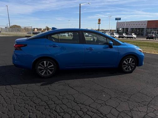 2023 Nissan Versa 1.6 SV