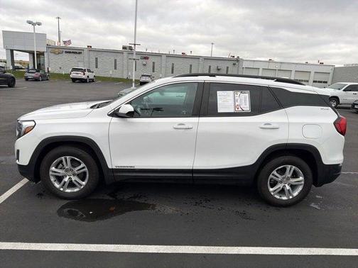 2021 GMC Terrain SLE