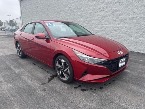 2023 Hyundai ELANTRA SEL