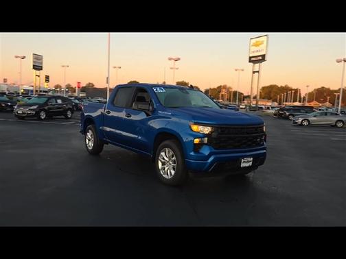 2024 Chevrolet Silverado 1500 Custom