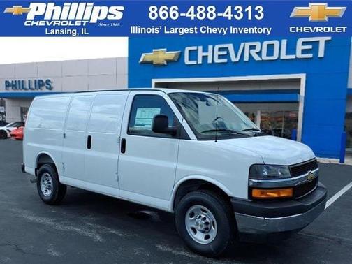 Summit White 2026 Chevrolet Express 2500 Work Van