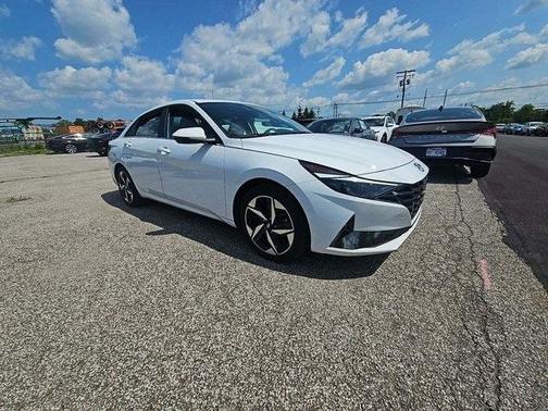 2023 Hyundai ELANTRA HEV Limited