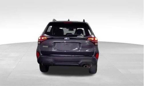 Magnetite Gray Metallic 2025 Subaru Forester Limited