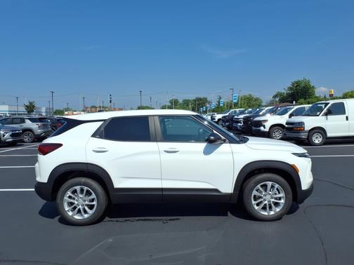 2026 Chevrolet Trailblazer LS