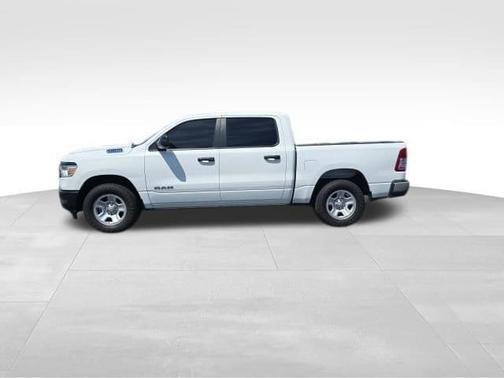 Bright White Clearcoat 2022 RAM 1500 Tradesman