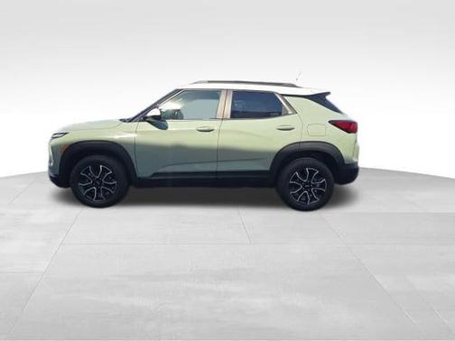 Green 2024 Chevrolet Trailblazer ACTIV