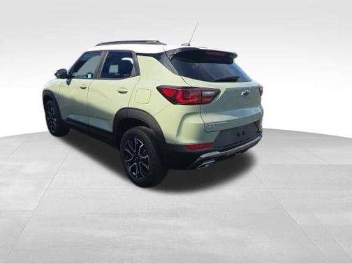 Green 2024 Chevrolet Trailblazer ACTIV