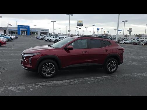 2024 Chevrolet Trax LT