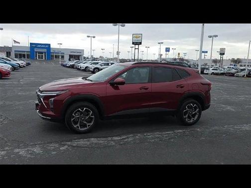 2024 Chevrolet Trax LT