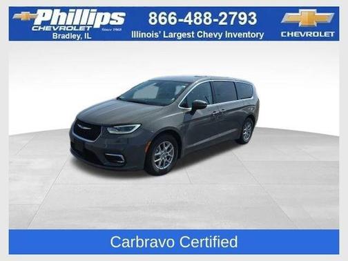 2023 Chrysler Pacifica Touring-L