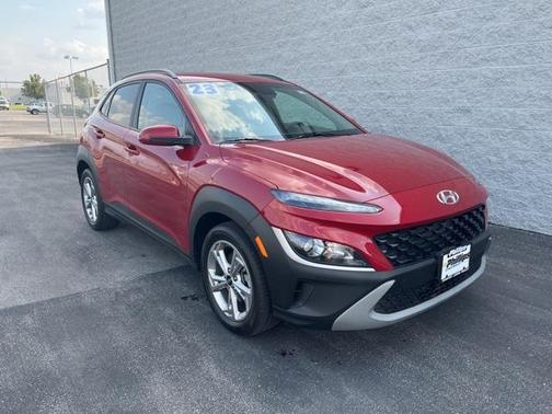 2023 Hyundai KONA SEL