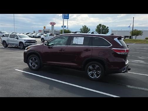 2019 Toyota Highlander Limited Platinum