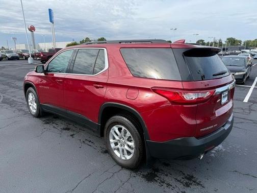 2021 Chevrolet Traverse LT Cloth