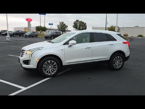 2017 Cadillac XT5 Luxury