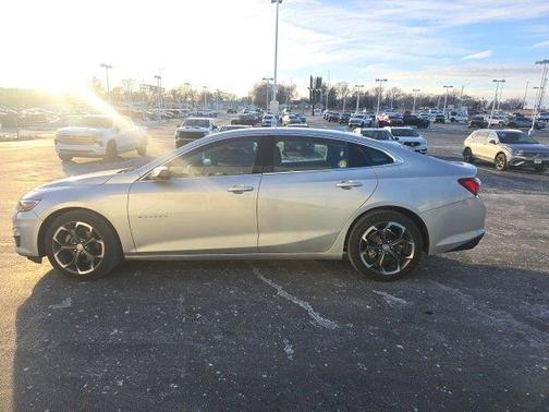 2022 Chevrolet Malibu LT