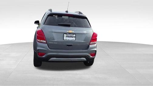 Satin Steel Metallic 2019 Chevrolet Trax LT