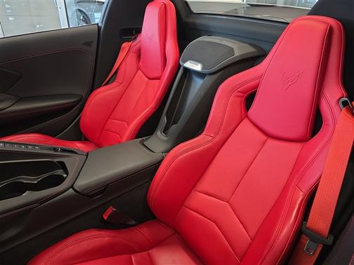 2022 Chevrolet Corvette Stingray w/1LT