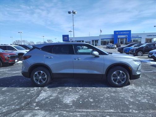 2025 Chevrolet Blazer LT