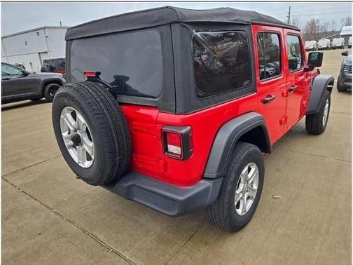 2022 Jeep Wrangler Unlimited Sport