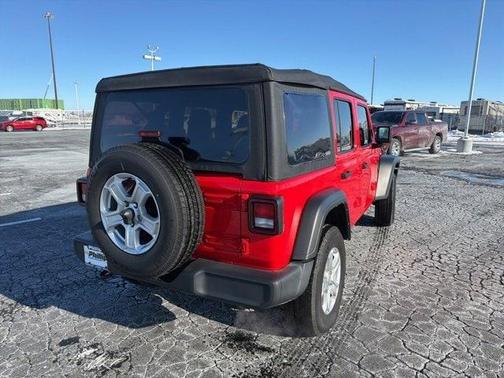 2022 Jeep Wrangler Unlimited Sport