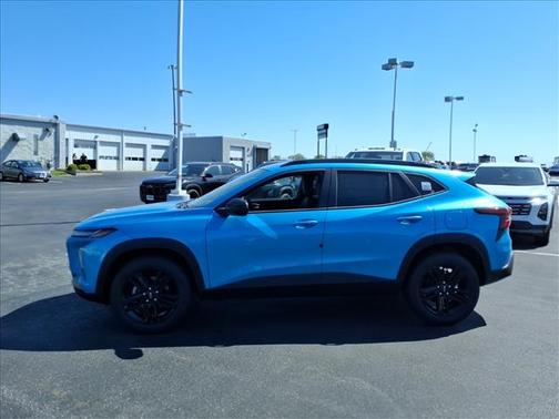 Marina Blue 2026 Chevrolet Trax ACTIV