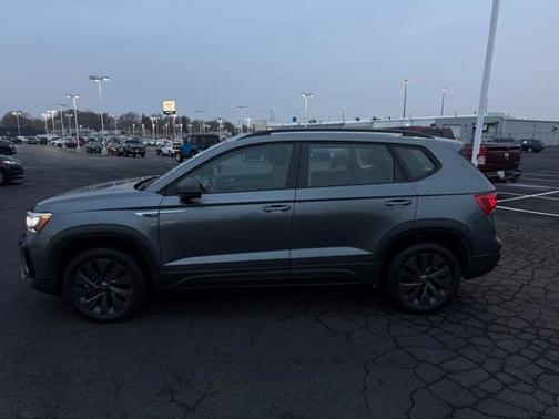 2024 Volkswagen Taos 1.5T S