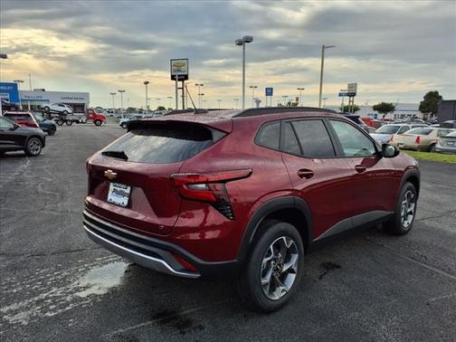 2025 Chevrolet Trax LT