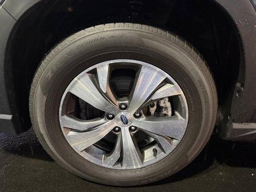 2023 Subaru Ascent Premium 8-Passenger