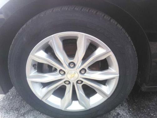 Mosaic Black Metallic 2024 Chevrolet Malibu LT