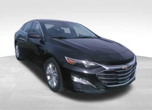 Mosaic Black Metallic 2024 Chevrolet Malibu LT