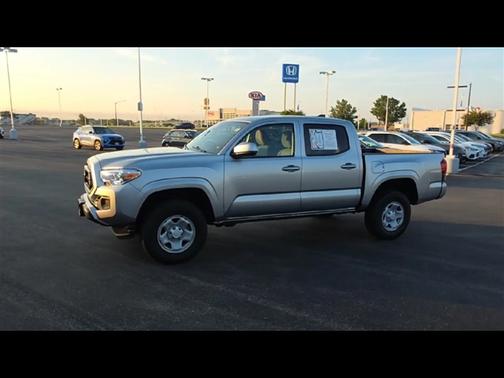 2022 Toyota Tacoma SR