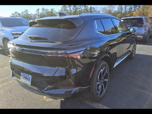 2025 Chevrolet Equinox EV LT 2